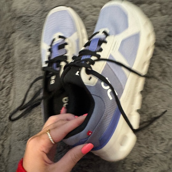 On Cloudrunner Running Shoes - Purple and White - Picture 5 of 6